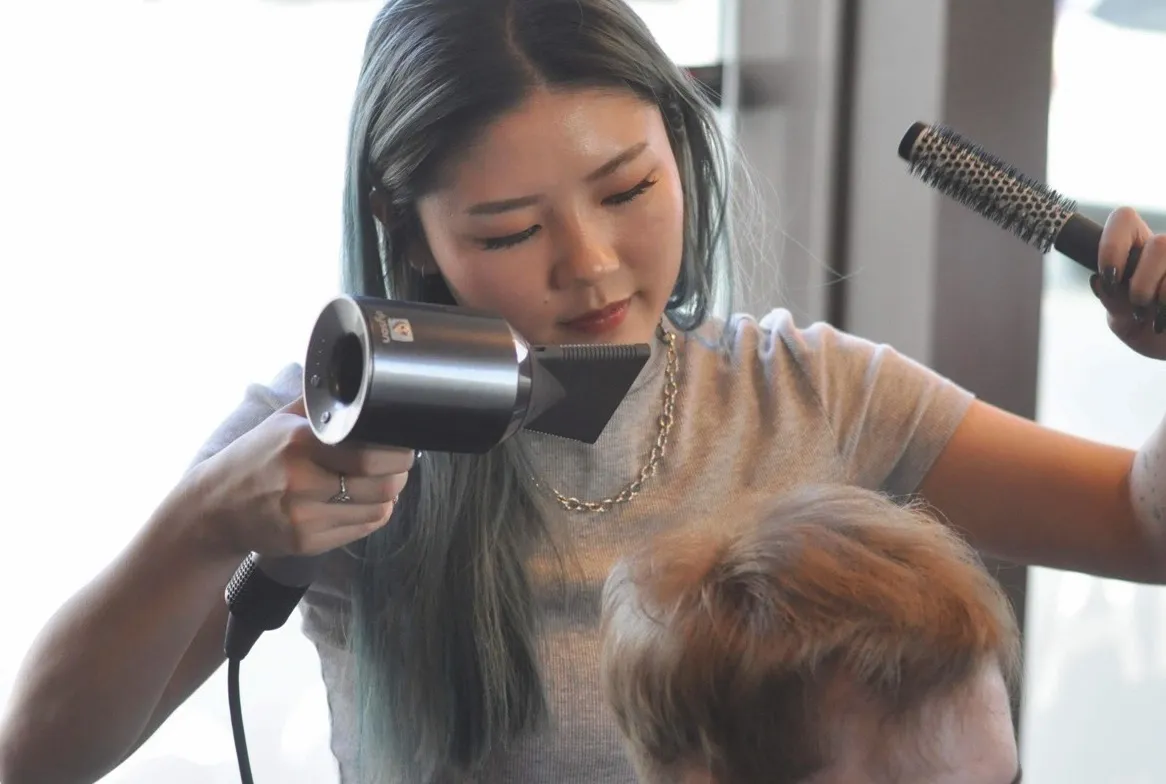 Prisvinner Ingrid Fossum, Coma Frisør: Brenner for fargebehandlinger