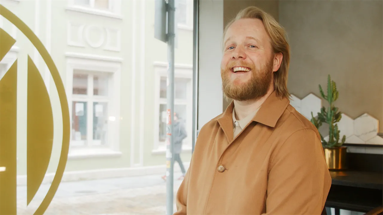 Monarchy setter kronen på verket