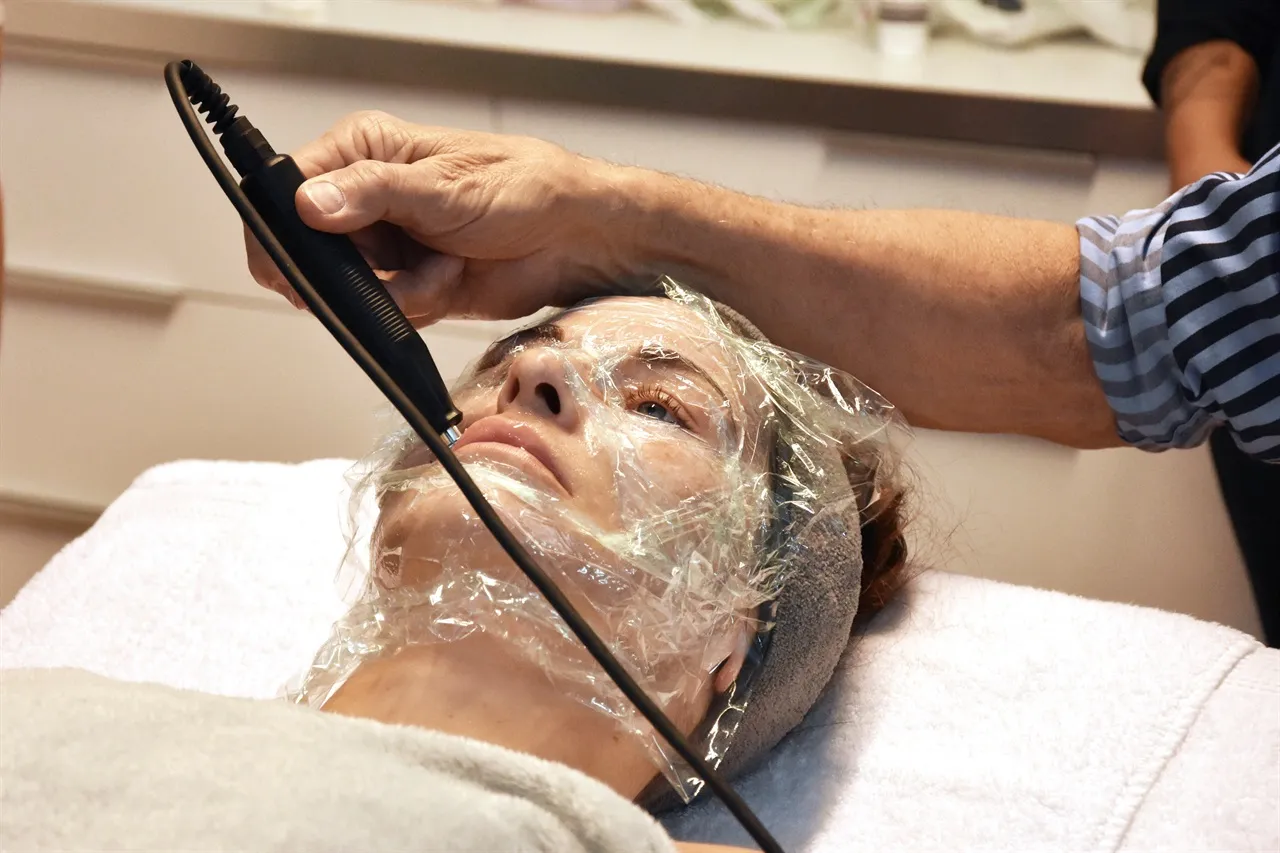 Estetiske ansiktsbehandlinger: Krever kunnskapspåfyll