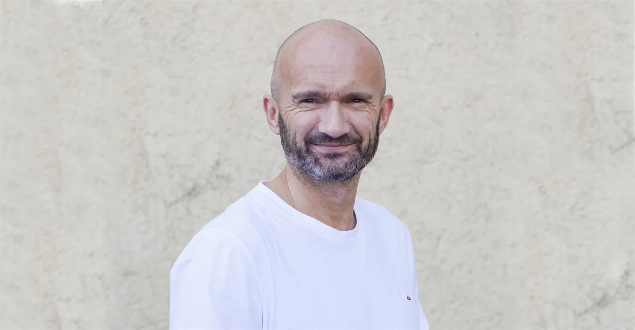 - Vi vil hjelpe kundene på beina igjen